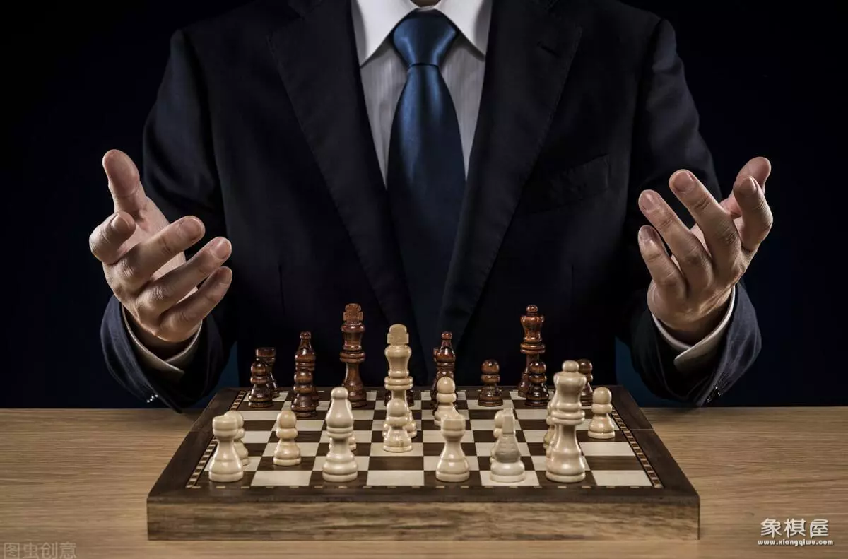 国际象棋国王的走法和吃法