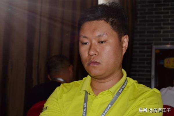 天天象棋147期残局（天天象棋147期残局，破解大师级布局，你敢来挑战吗）.