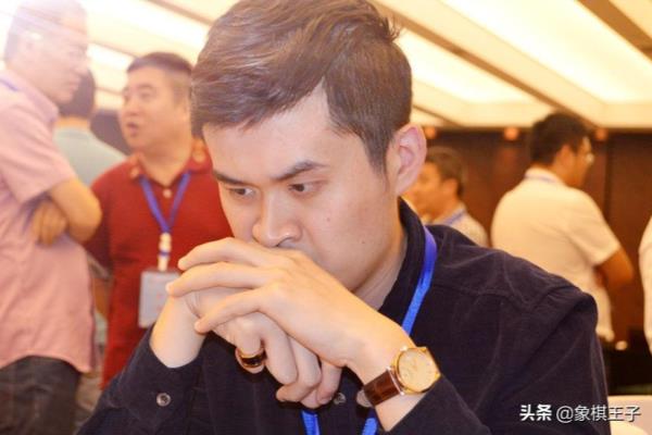 王天一战胜赵鑫鑫（王天一如何力克棋坛巨匠赵鑫鑫）.