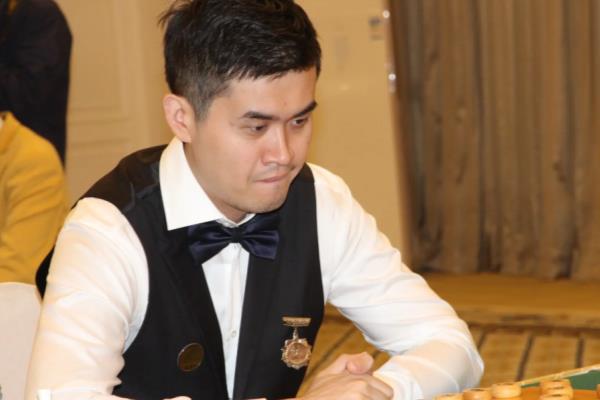 象棋大师王铿图片（王铿能否成为下一个象棋传奇）.