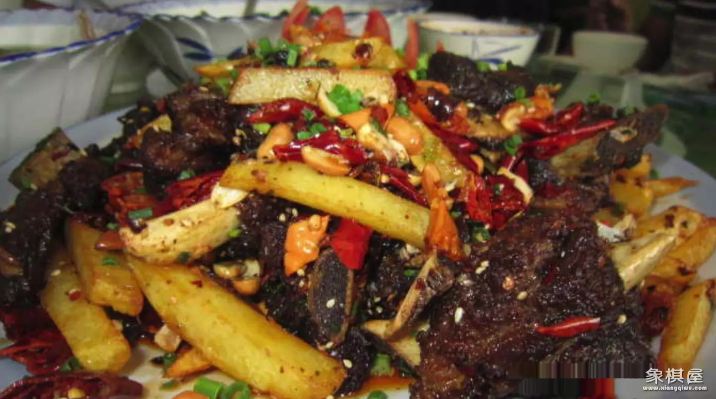 造人牛角象棋怎么玩