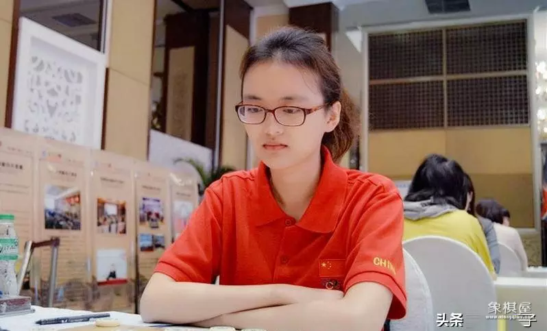 象棋大师何媛有没有人想你