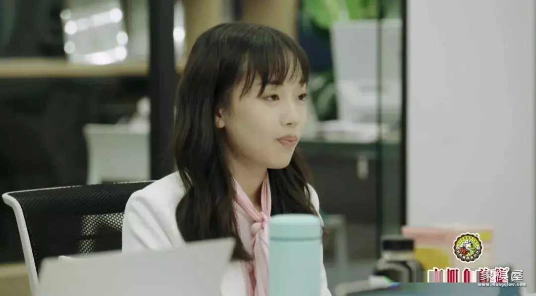 徐灵菱不再做律师了