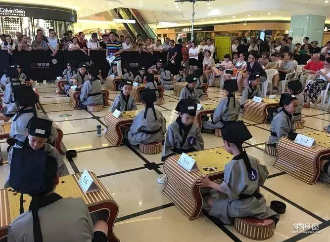 强烈不建议让小孩学围棋