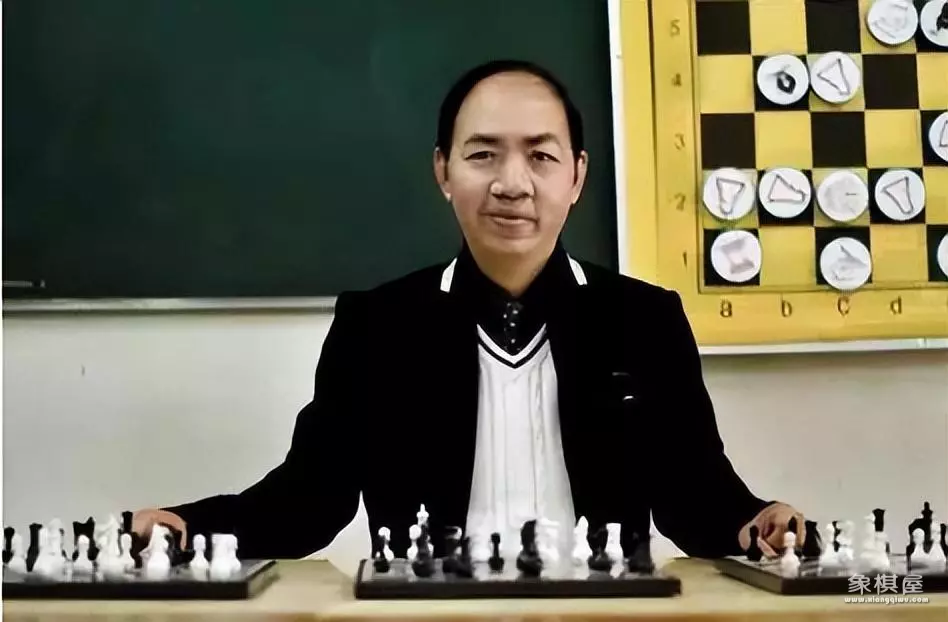 中国国际象棋女冠军嫁给卡塔尔
