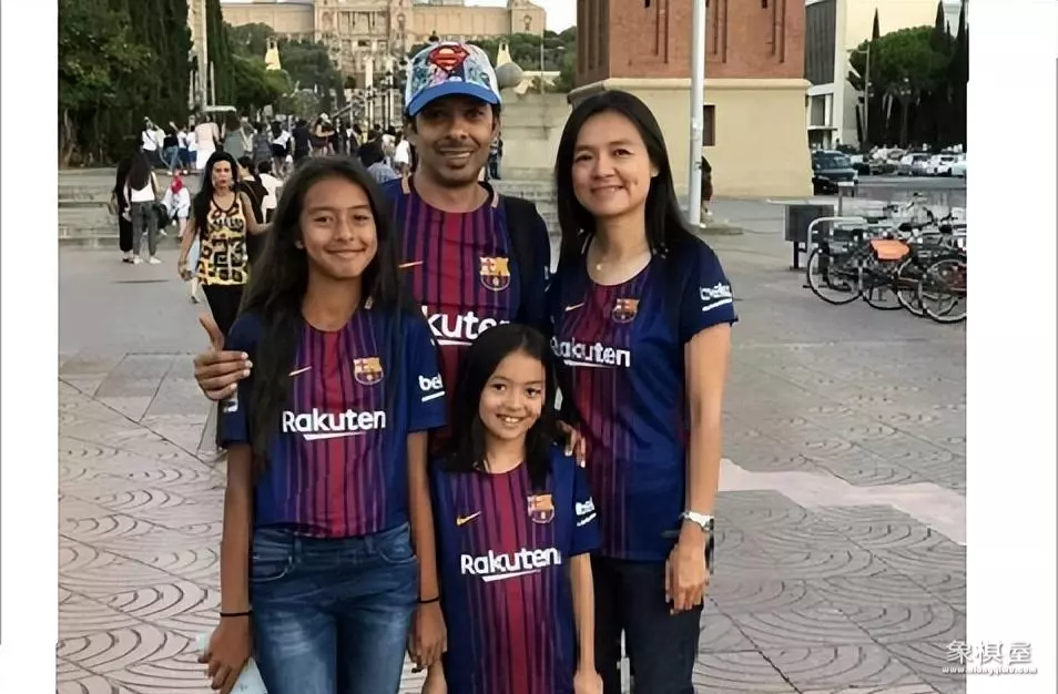 中国国际象棋女冠军嫁给卡塔尔