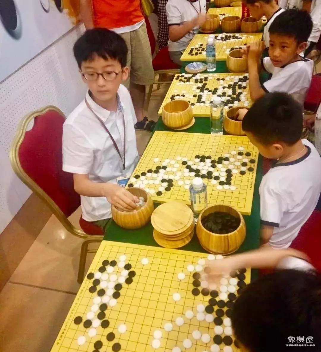 全国少儿围棋大赛齐聚
