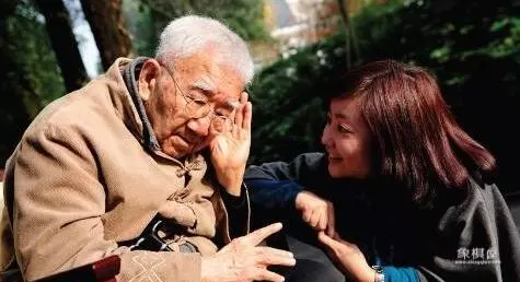 邓丽君翻唱周璇的歌曲