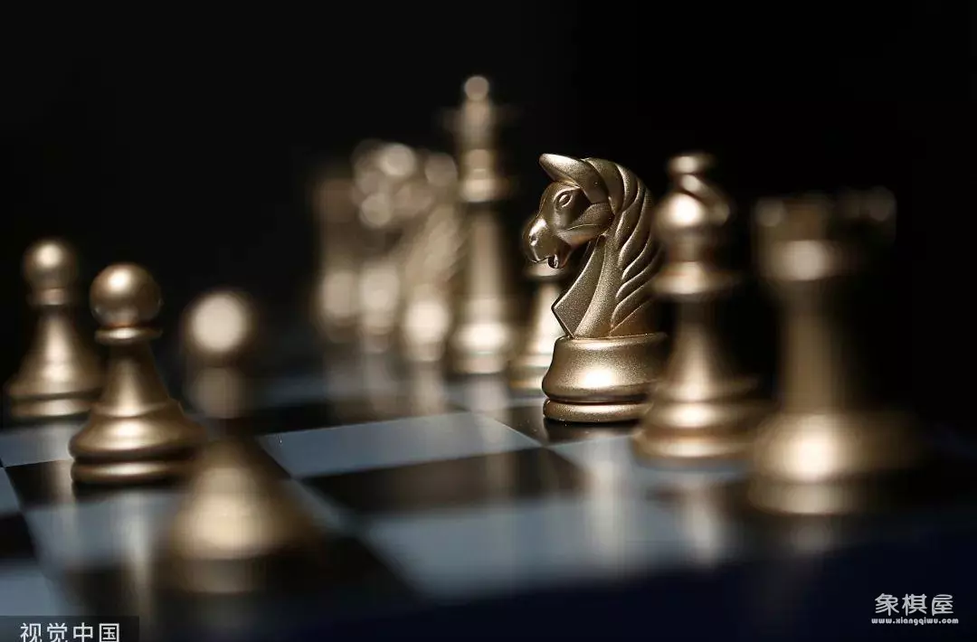 国际象棋大师丁立人