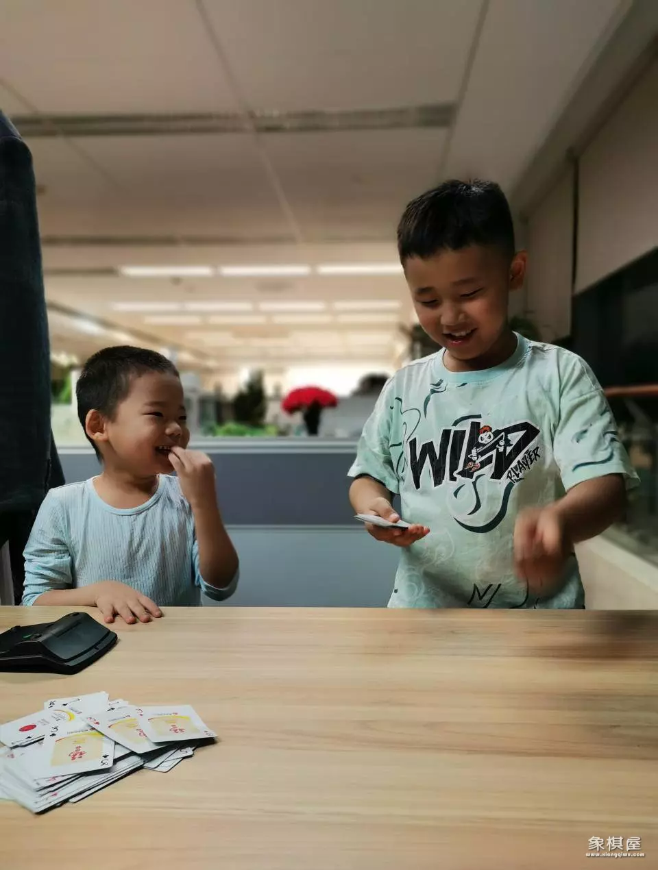 翻象棋的大小排列