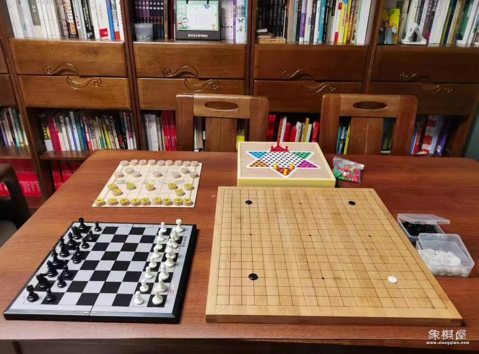 翻象棋的大小排列