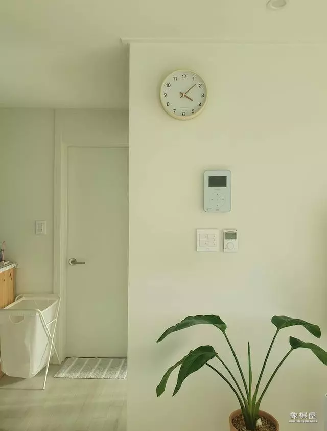 窗明几净下一句是什么