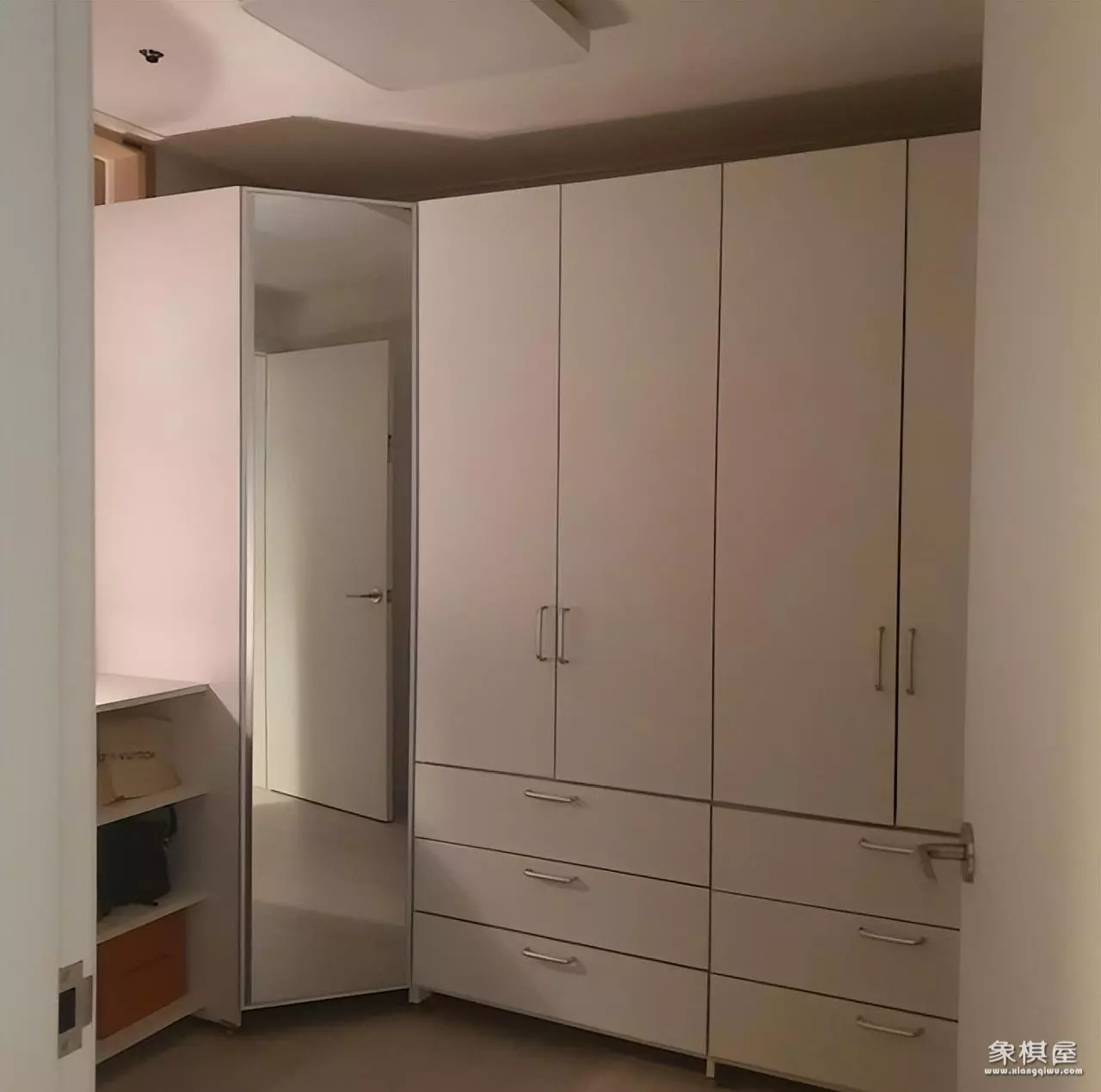 窗明几净下一句是什么