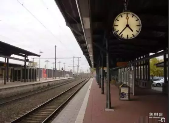 许文章和许银川什么关系