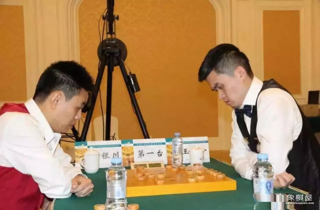 许文章和许银川什么关系