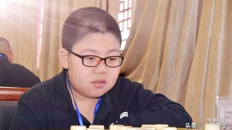 王天一几岁学象棋