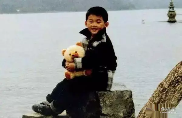 国际象棋还是中国象棋变化多