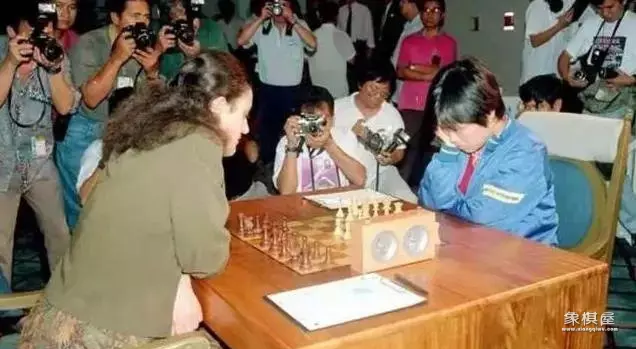 国际象棋还是中国象棋变化多