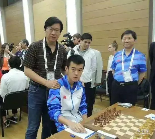 国际象棋还是中国象棋变化多