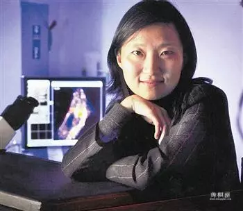 许晨阳获顶级数学大奖