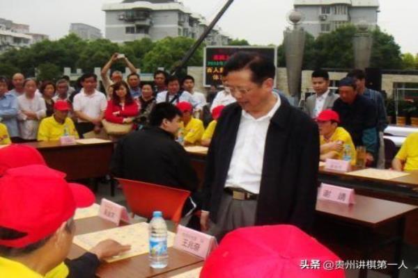 胡荣华华讲解马兵对士象全（胡荣华亲授，如何用马兵战胜士象全）.