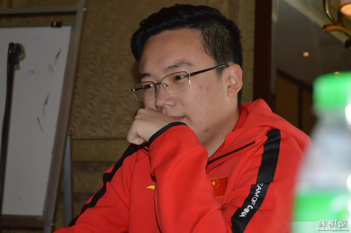 2019年王天一和郑惟桐比赛加快的起名牌