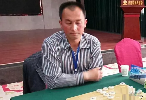 兰州象棋大师管必仲