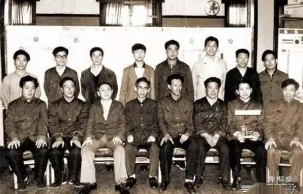 胡荣华弃车经典象棋对决