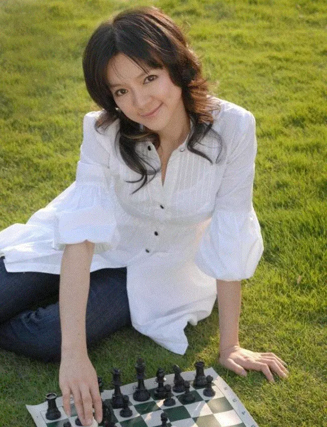 中国象棋女王嫁给卡塔尔是谁