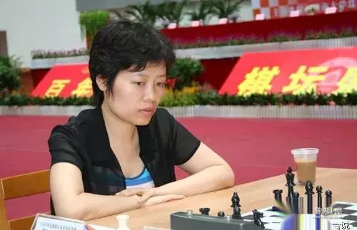 苹果ipad2天天象棋闪退