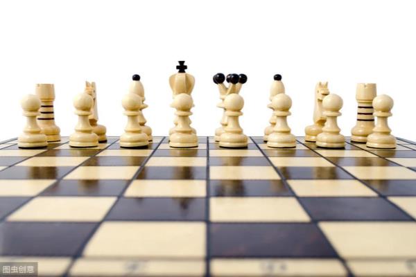 中国象棋国际象棋围棋哪个好（三种棋艺巅峰对决，究竟谁更胜一筹）.