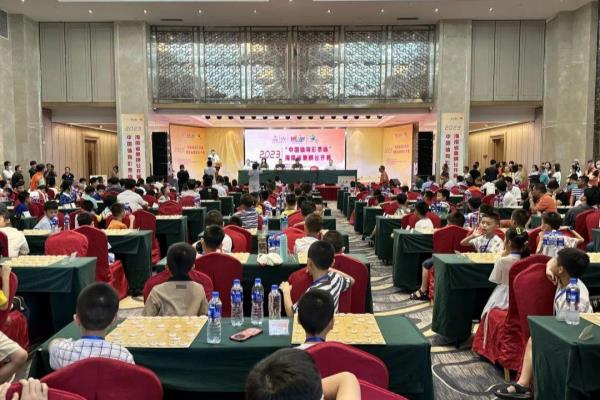 万宁象棋更新链接（探寻万宁象棋最新升级版的神秘魅力）.