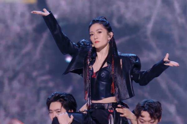 中国象棋里面的纯音乐（探寻中国象棋的古典韵律，纯音乐之美如何诠释棋盘上的智慧激战）.