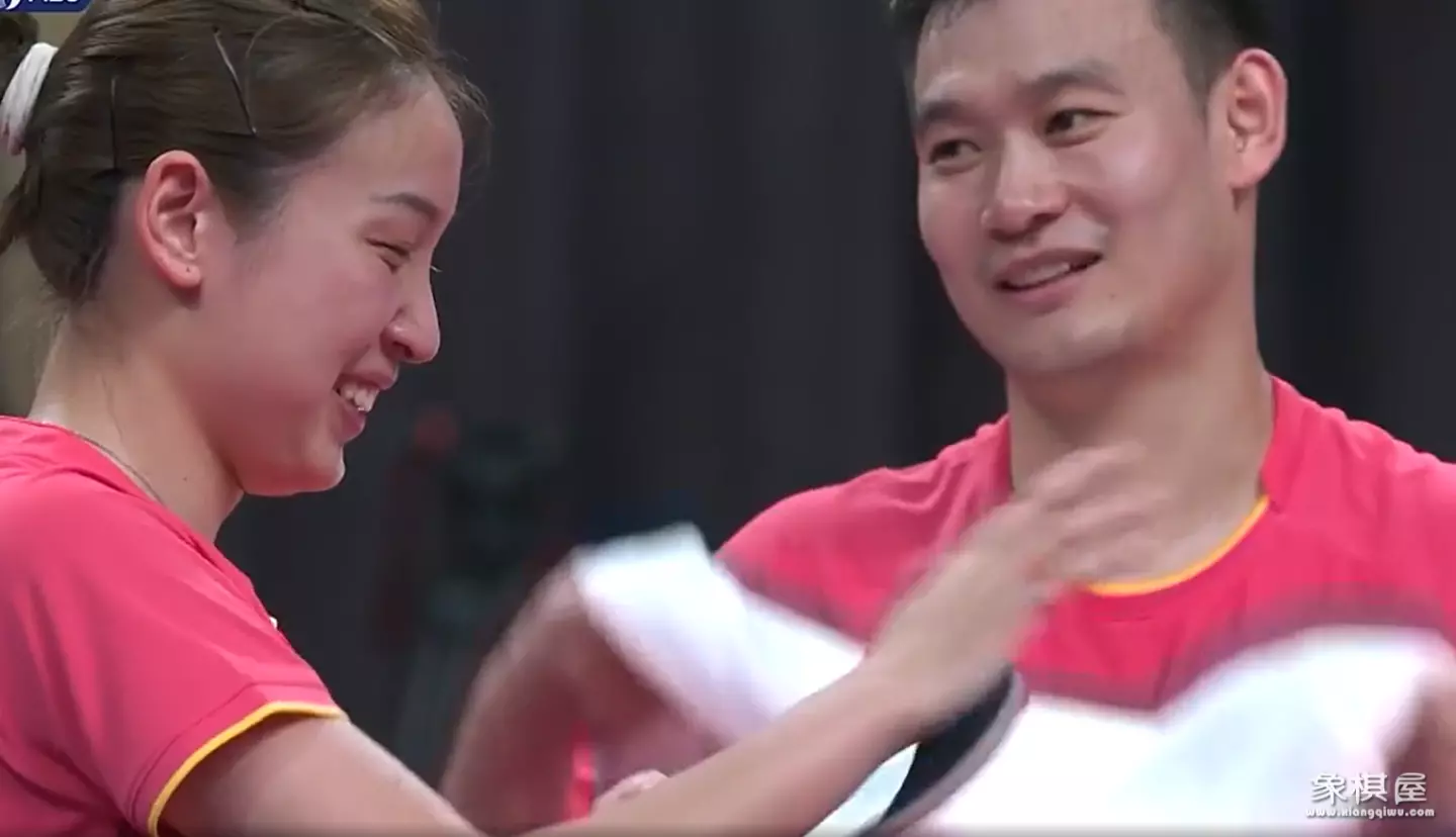 刘丁硕晋级国乒锁定冠亚军