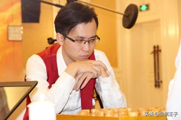 玩象棋必胜的方法（掌握必胜策略，成为象棋高手）.