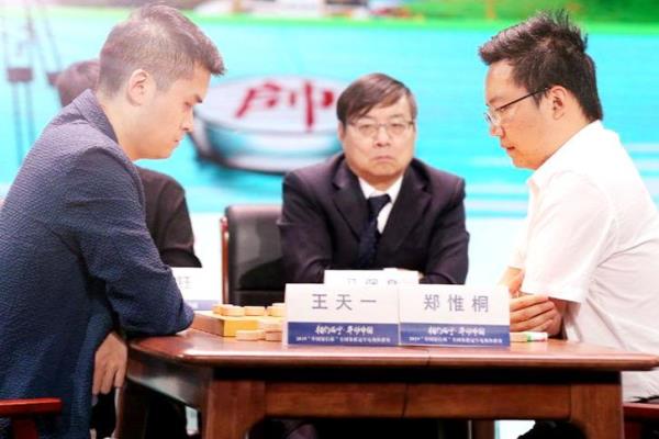 王天一最怕的对手（王天一的最大挑战者是谁）.