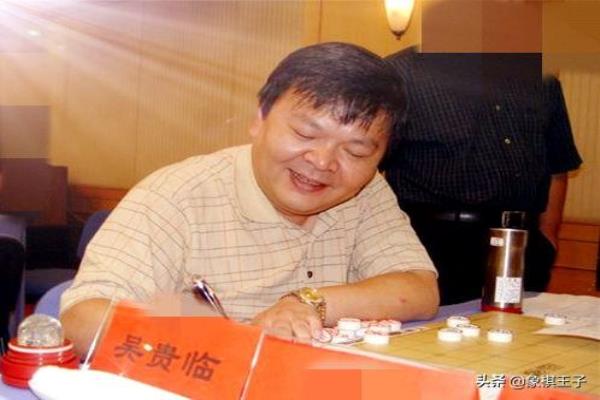 南北棋王李来群对胡荣华的评价（南北棋王巅峰对决，李来群对胡荣华谁更胜一筹）.