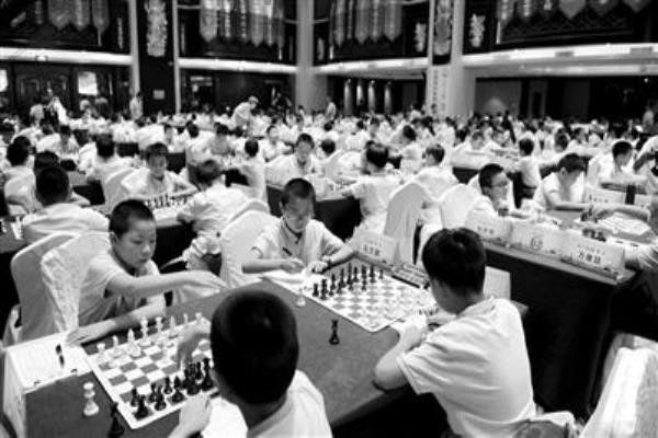 沈阳哪里有卖象棋的（沈阳寻棋记，何处觅得棋盘上的方寸战场）