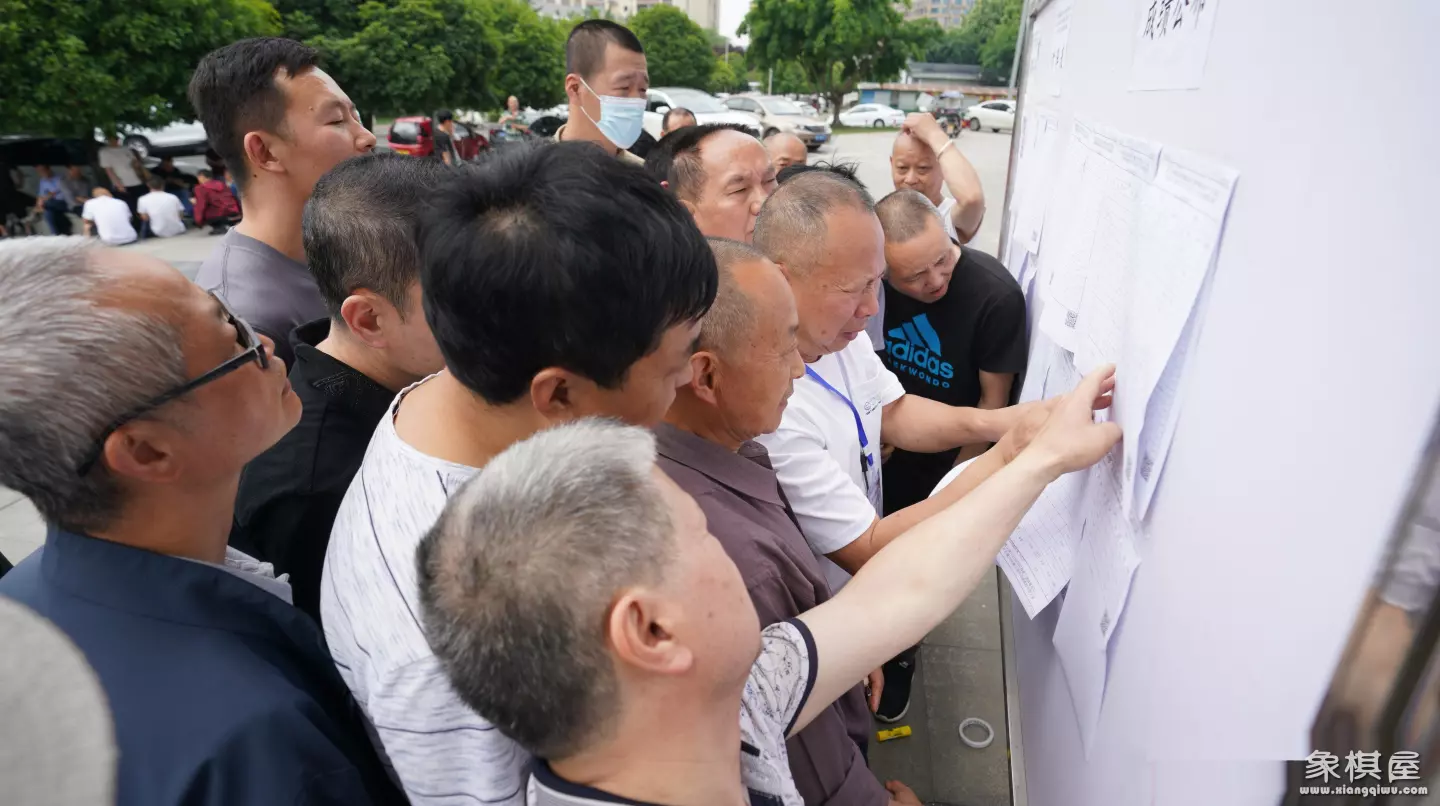 绵阳安州举办首届个人象棋赛