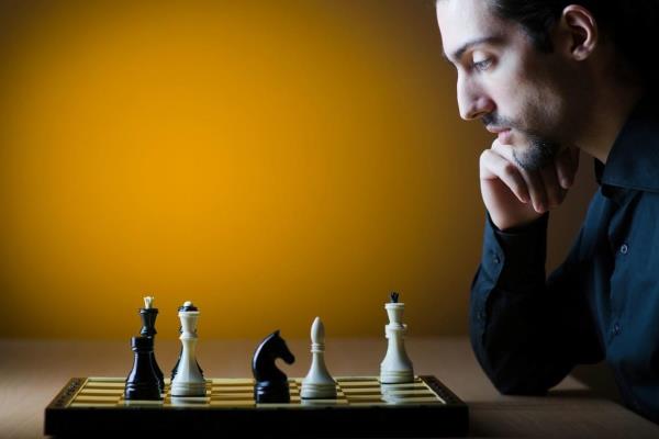 象棋不会出现的走法是（探寻棋盘之外的独特战略，你敢挑战吗）.