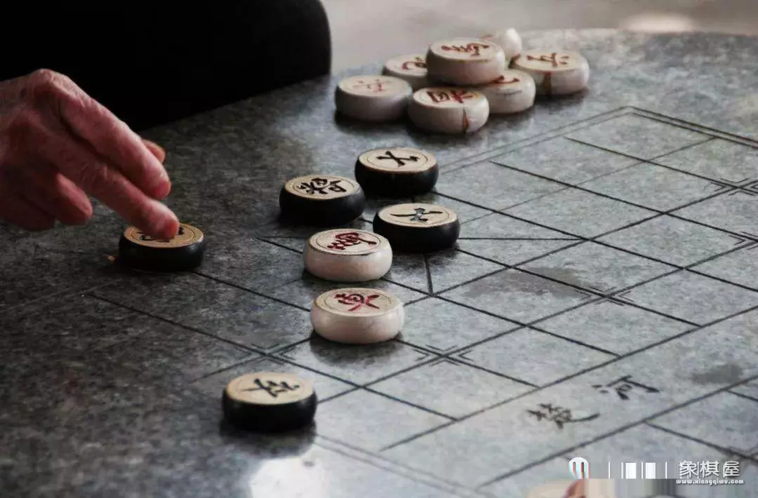 中国象棋的炮怎么玩