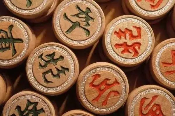 象棋的一些套路技巧（探寻象棋神秘套路，巧妙博弈制胜技巧）.