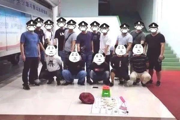 象棋残局被骗2000元报警有用吗（象棋残局被骗2000元报警有用吗）.