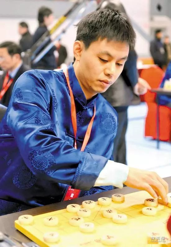 胡荣华厉害还是许银川厉害