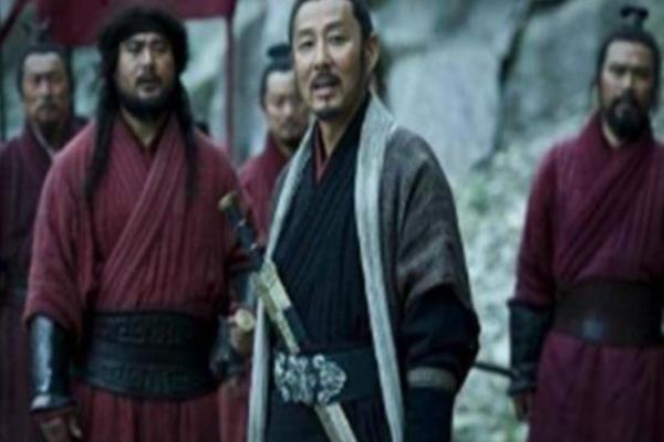 韩信象棋的故事（韩信象棋传说，一代军事奇才的棋盘征途）.