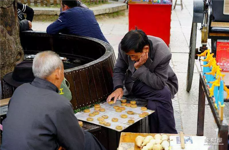 象棋和围棋谁的历史更悠久