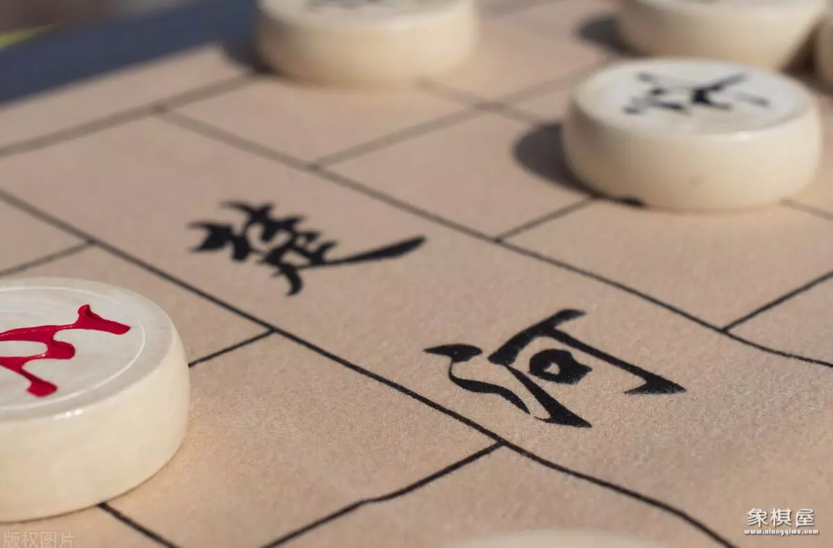 qq游戏中国象棋怎么放大