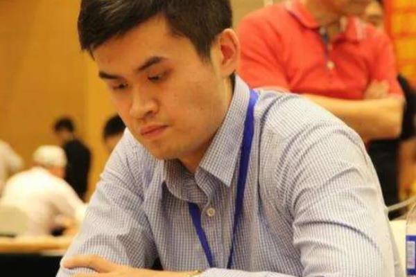 棋手王天一简介（谁是中国象棋界的传奇棋手王天一）.