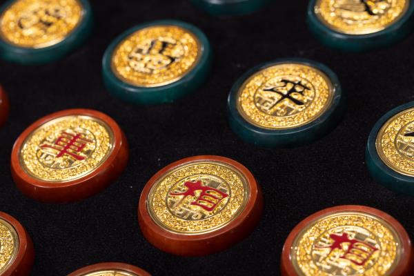 下象棋和下围棋的气质不一样（棋艺对决，品味千差万别的气质风采，你领略了吗）.
