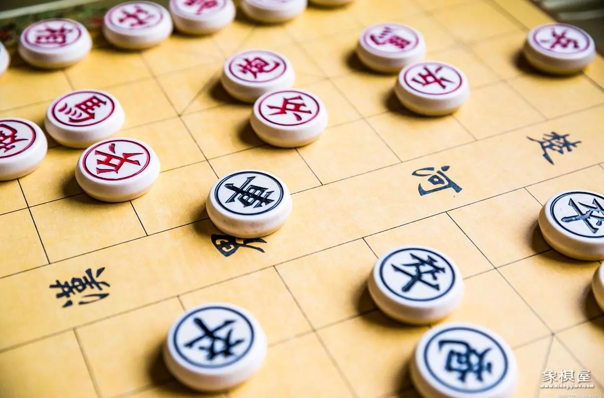 学国际象棋还是中国象棋好